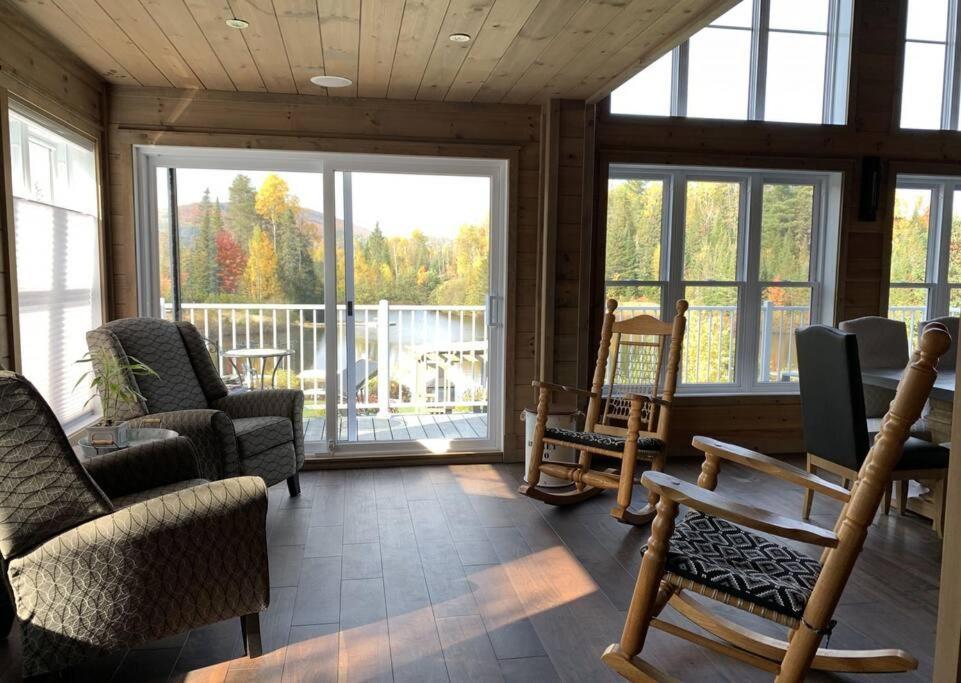 Formidable Waterfront - Formidable Sur Bord De L'eau Chalet *